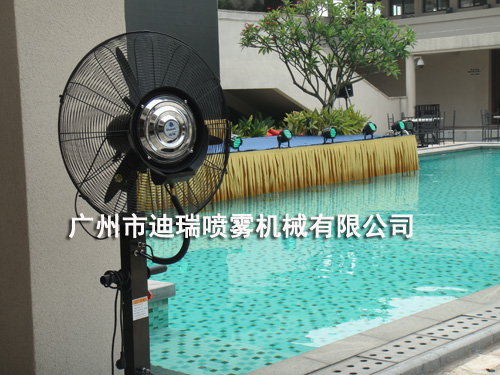 南沙游艇会喷雾风扇03.jpg