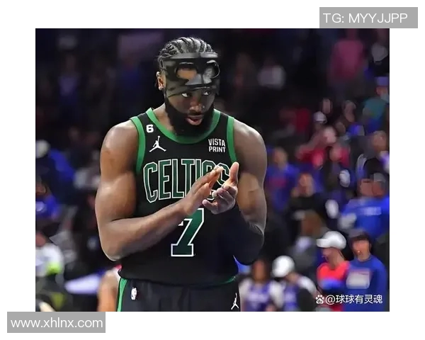 凯尔特人主力球员布朗因伤缺席季后赛，球队前景堪忧